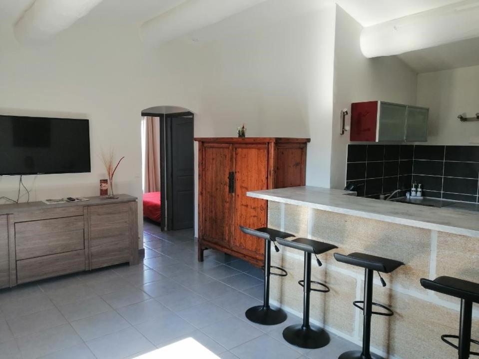 Mas La Farelle Gite, Fitness & Salle De Jeux Gratuite & Spa En Supplement Nimes Bagian luar foto
