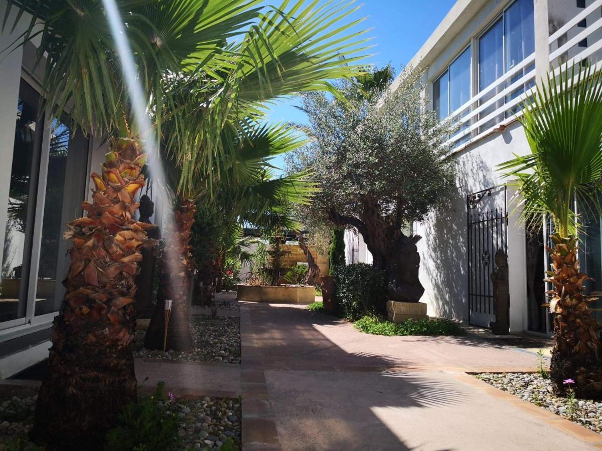 Mas La Farelle Gite, Fitness & Salle De Jeux Gratuite & Spa En Supplement Nimes Bagian luar foto