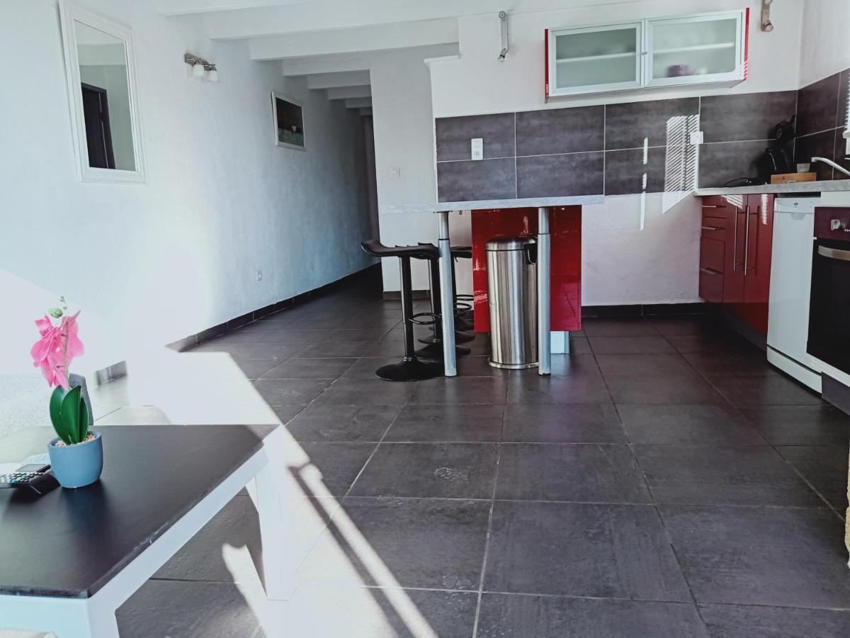 Mas La Farelle Gite, Fitness & Salle De Jeux Gratuite & Spa En Supplement Nimes Bagian luar foto